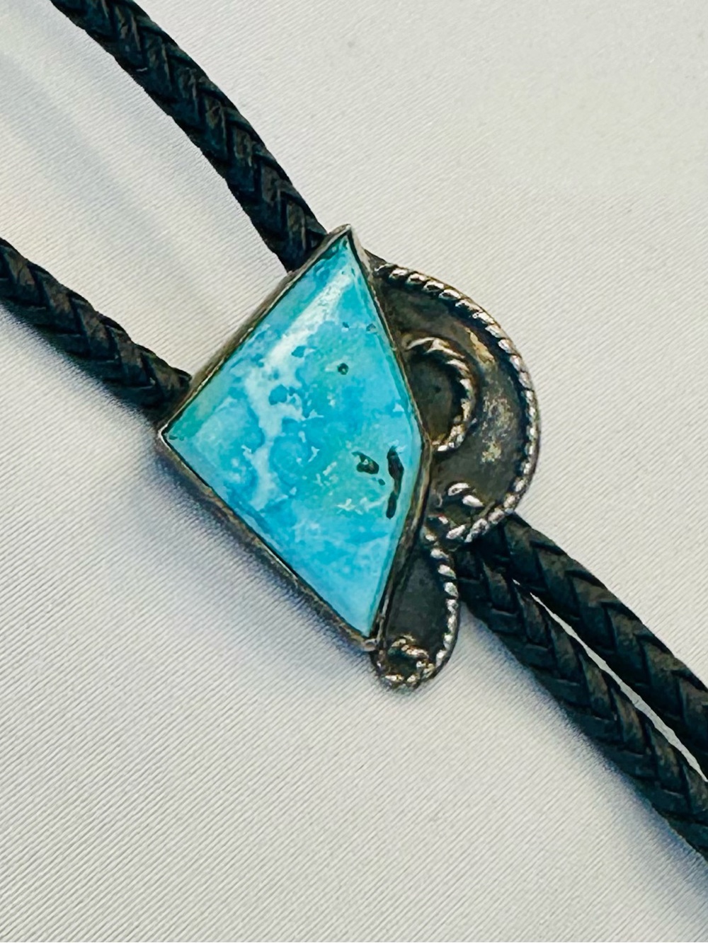 Vintage Sterling Silver Turquoise Bolo Tie